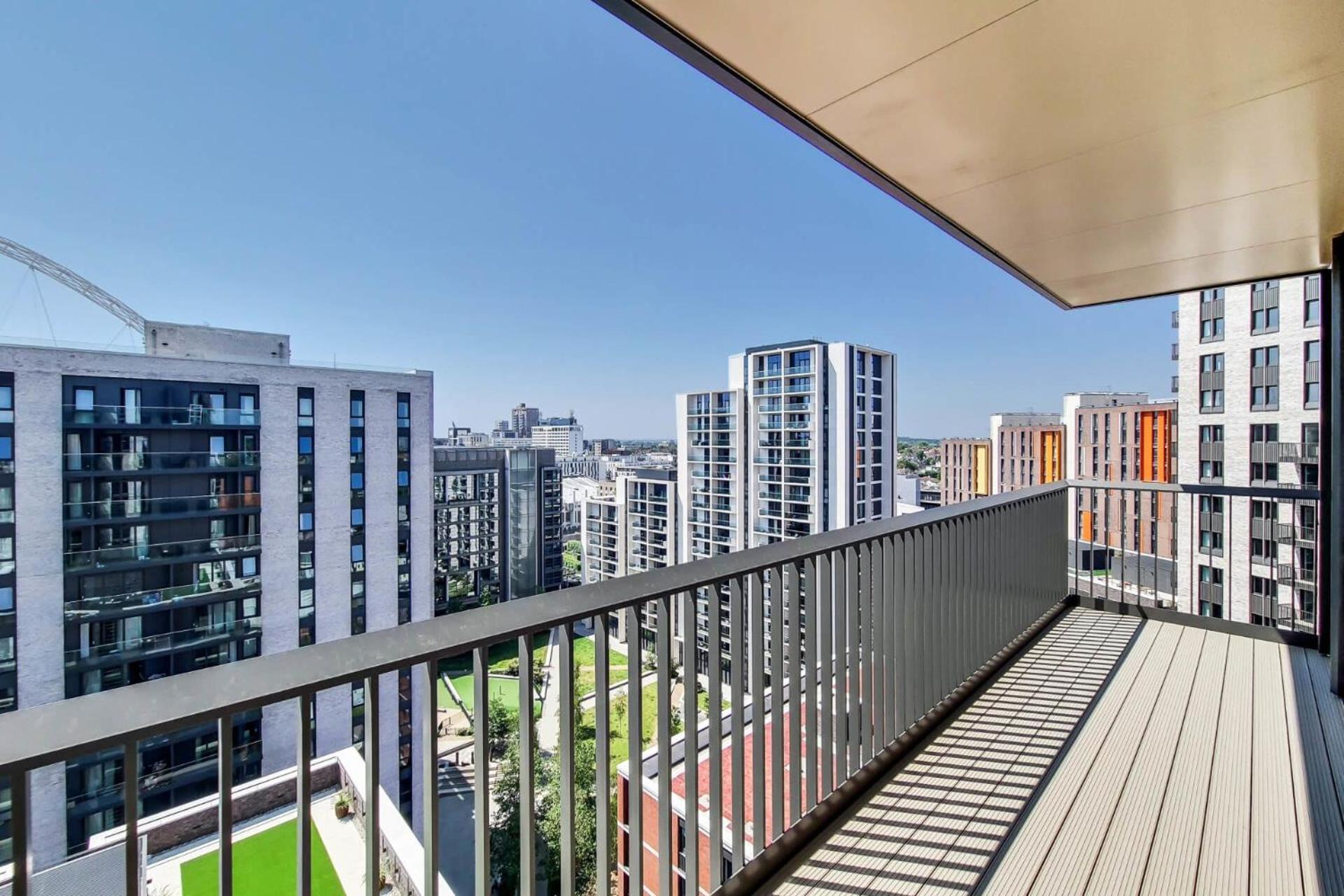 Botanical-Inspired Apartments At Repton Gardens Right In The Heart Of Wembley Park Londra Dış mekan fotoğraf