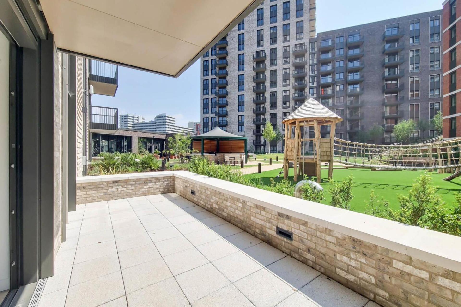 Botanical-Inspired Apartments At Repton Gardens Right In The Heart Of Wembley Park Londra Dış mekan fotoğraf